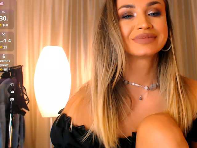 Alexandrawoow live cam on BongaCams
