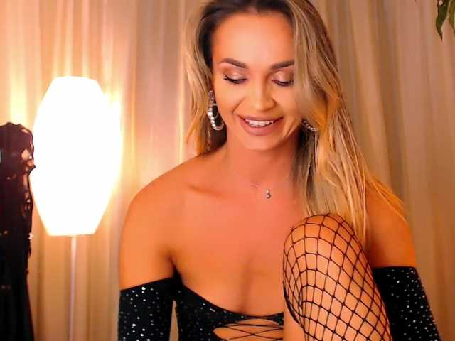 Sex chat gratuit in direct cu Alexandrawoow pe BongaCams