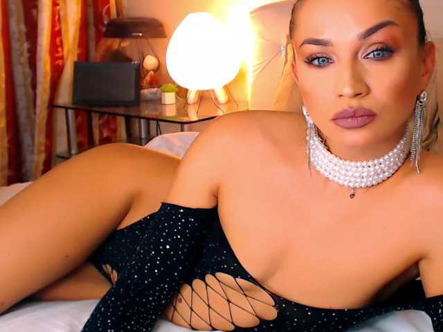 Alexandrawoow, en directo ahora en BongaCams