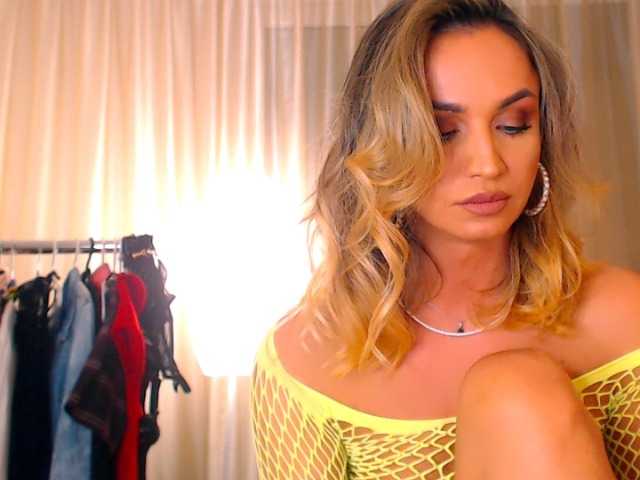 Alexandrawoow live cam on BongaCams