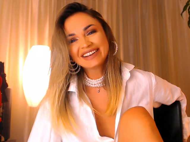 Alexandrawoow live cam on BongaCams