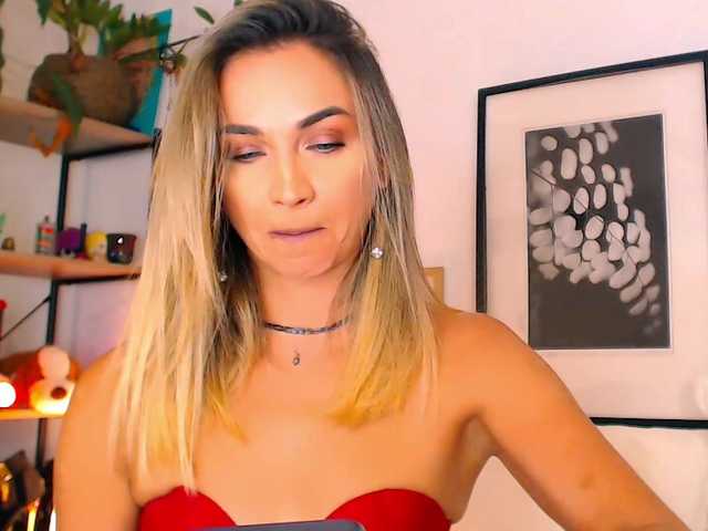 Alexandrawoow live webcam show