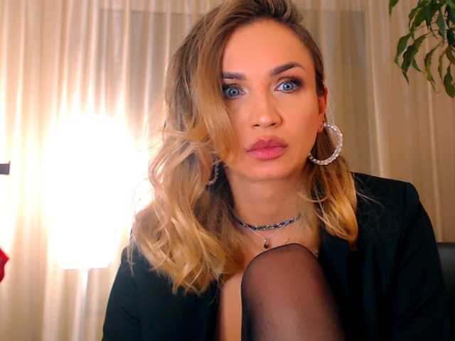 Sex chat gratuit in direct cu Alexandrawoow pe BongaCams