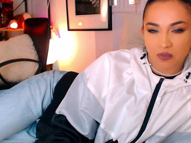 Alexandrawoow