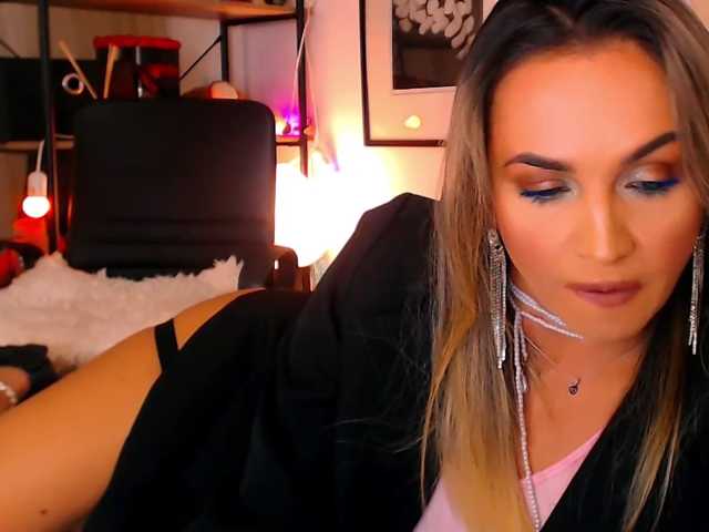 Alexandrawoow live cam on BongaCams
