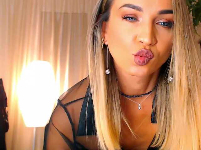 Alexandrawoow live webcam show