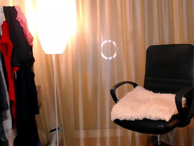 Sex chat gratuit in direct cu Alexandrawoow pe BongaCams