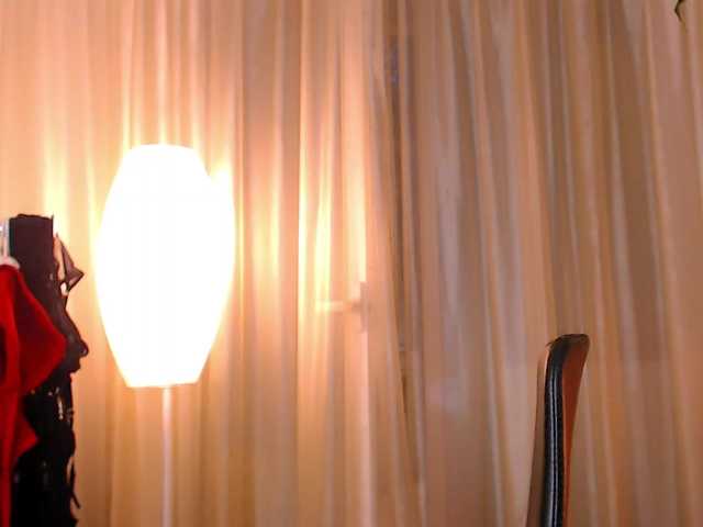 Sex chat gratuit in direct cu Alexandrawoow pe BongaCams