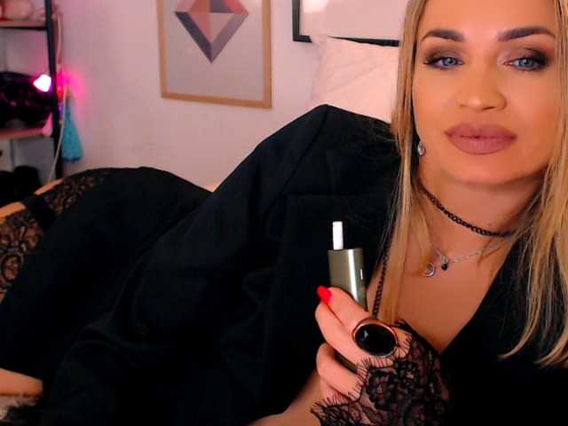 Sex chat gratuit in direct cu Alexandrawoow pe BongaCams