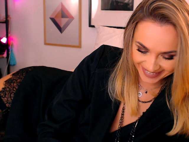 Sex chat gratuit in direct cu Alexandrawoow pe BongaCams
