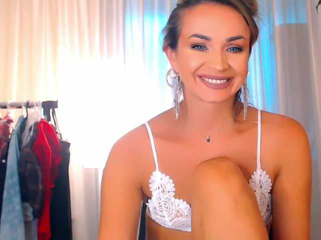 Sex chat gratuit in direct cu Alexandrawoow pe BongaCams