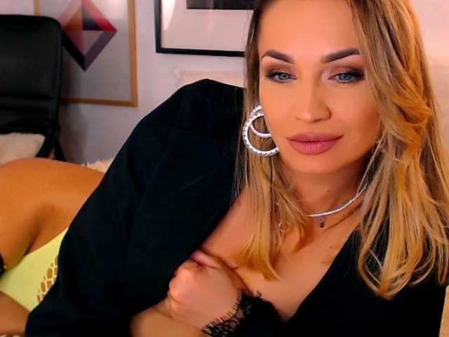 Sex chat gratuit in direct cu Alexandrawoow pe BongaCams