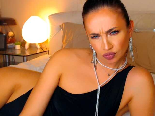 Alexandrawoow live cam on BongaCams