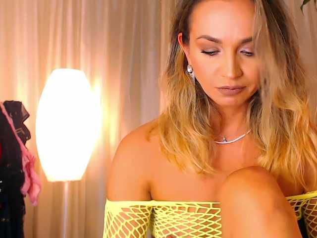 Sex chat gratuit in direct cu Alexandrawoow pe BongaCams