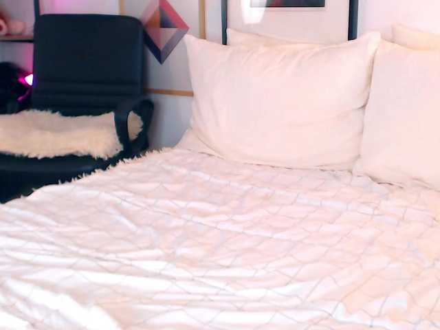 Sex chat gratuit in direct cu Alexandrawoow pe BongaCams
