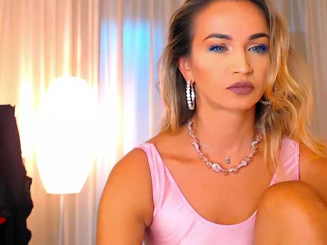 Alexandrawoow live cam on BongaCams