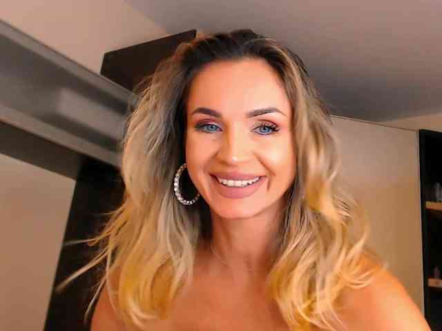 Alexandrawoow Sex Cam Show