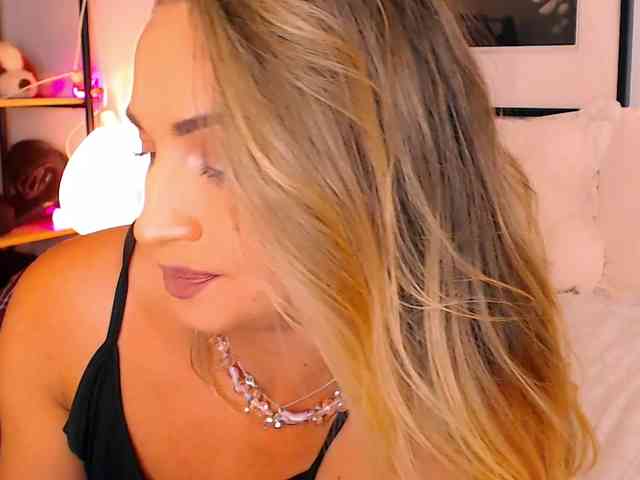 Alexandrawoow webcam