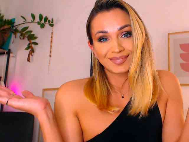Alexandrawoow webcam