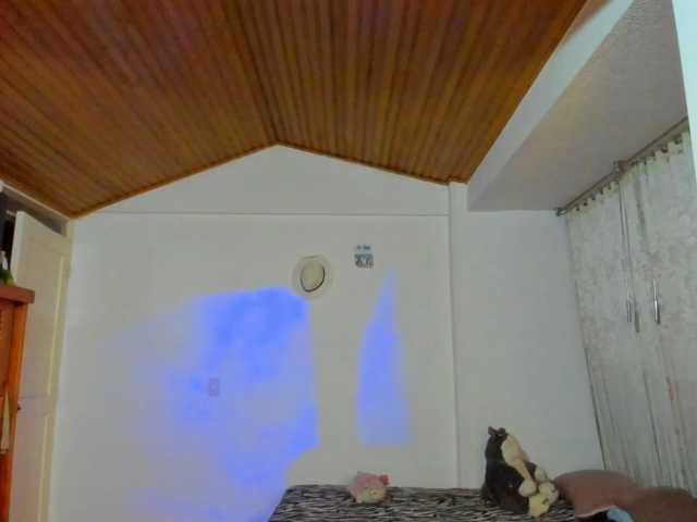 NayaraHanni1