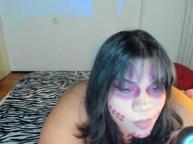 NayaraHanni1 live cam on BongaCams