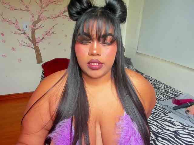 NayaraHanni1 webcam