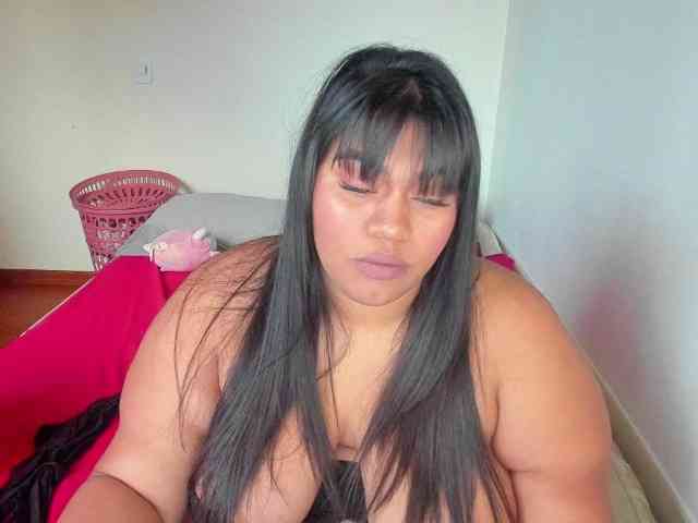 NayaraHanni1 webcam