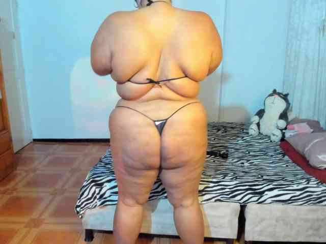NayaraHanni1 webcam