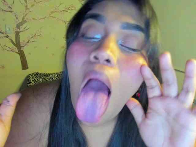 NayaraHanni1 webcam