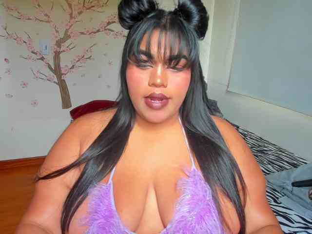 NayaraHanni1 webcam