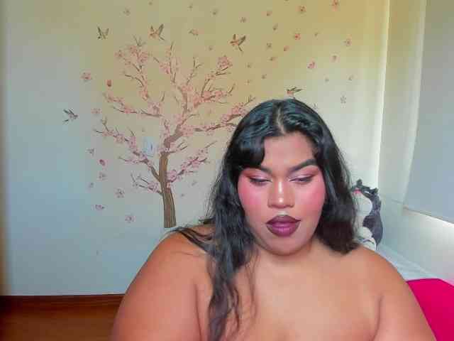 NayaraHanni1 webcam
