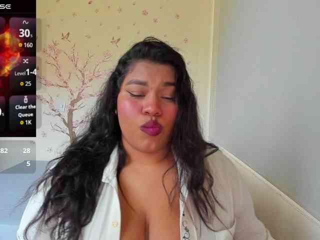 NayaraHanni1