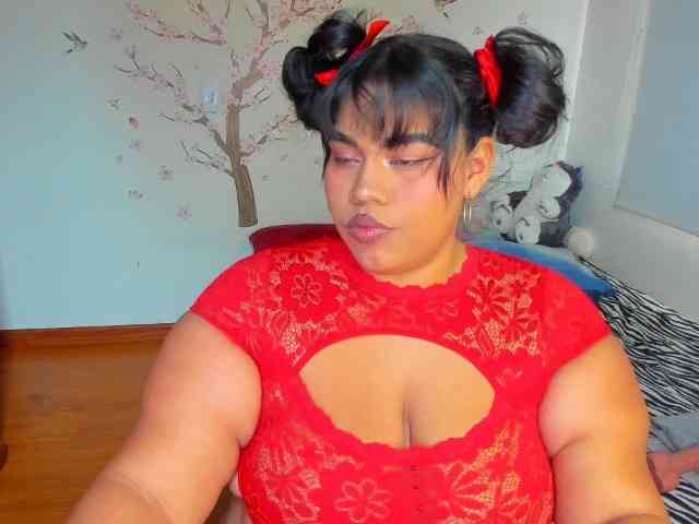 NayaraHanni1
