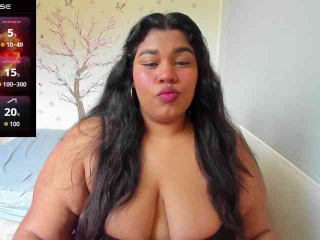 NayaraHanni1