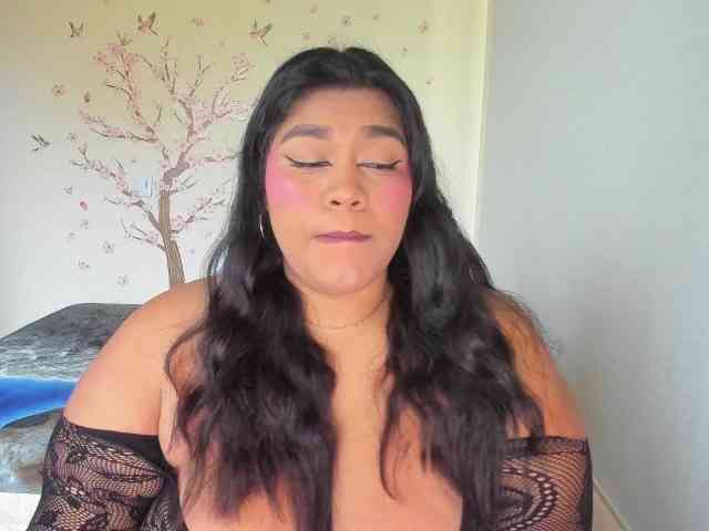NayaraHanni1 webcam