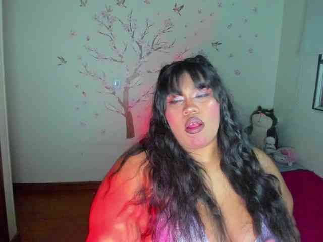 NayaraHanni1 webcam