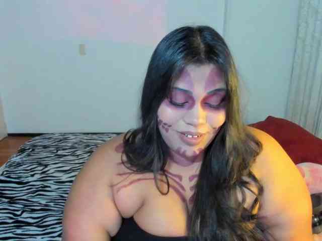NayaraHanni1