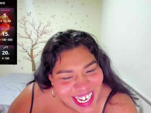 NayaraHanni1