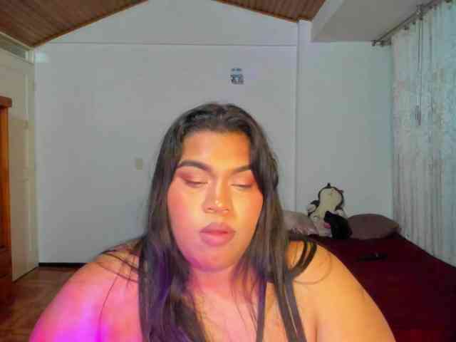 NayaraHanni1 webcam