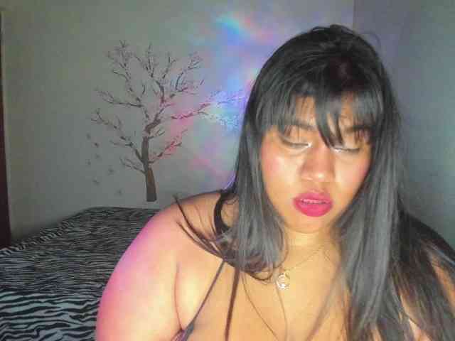 NayaraHanni1 webcam