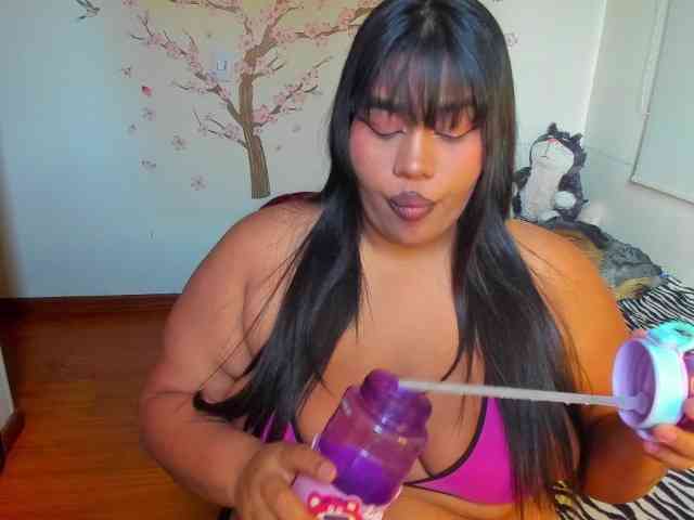 NayaraHanni1