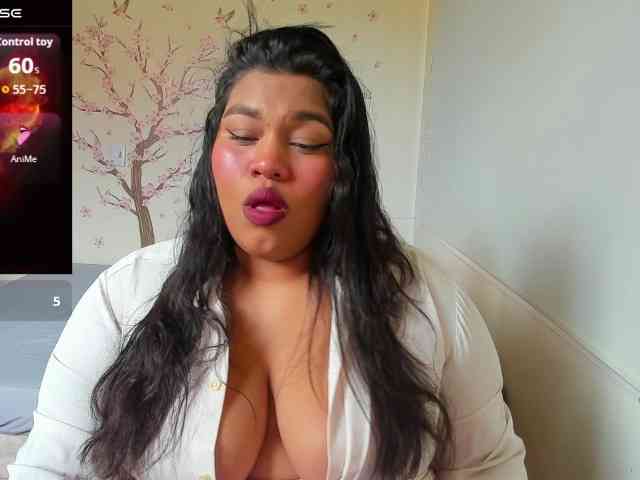 NayaraHanni1 webcam