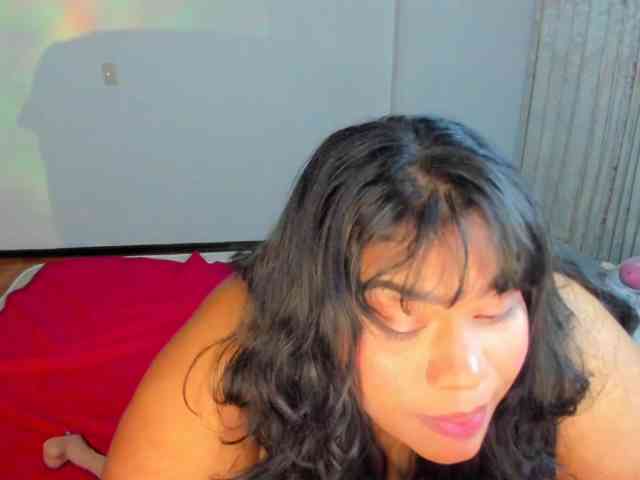NayaraHanni1