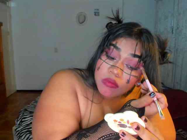NayaraHanni1 NayaraHanni1