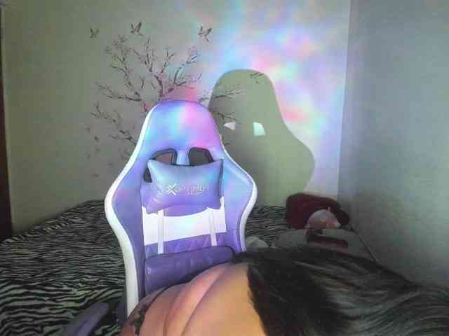 NayaraHanni1
