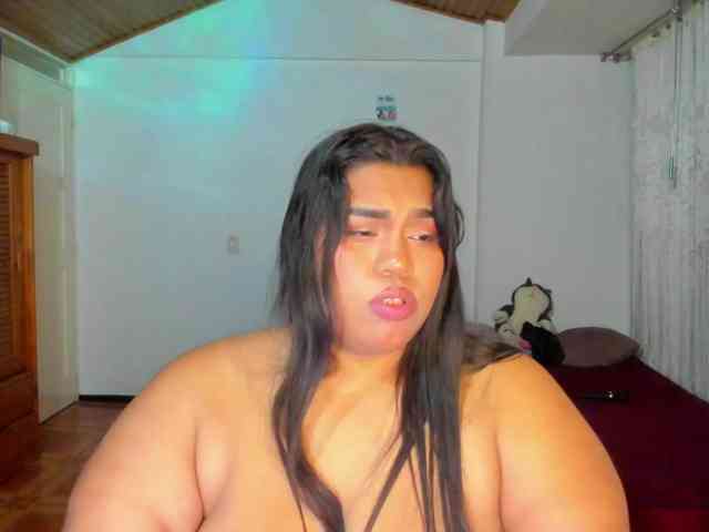NayaraHanni1 webcam