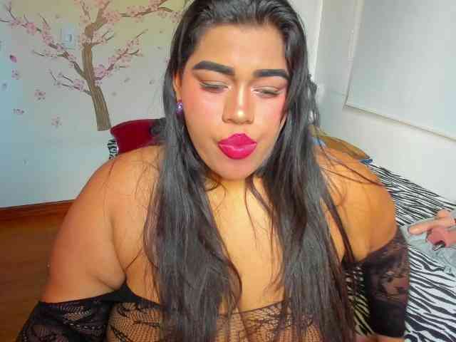 NayaraHanni1