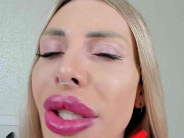 yourkrissnew1