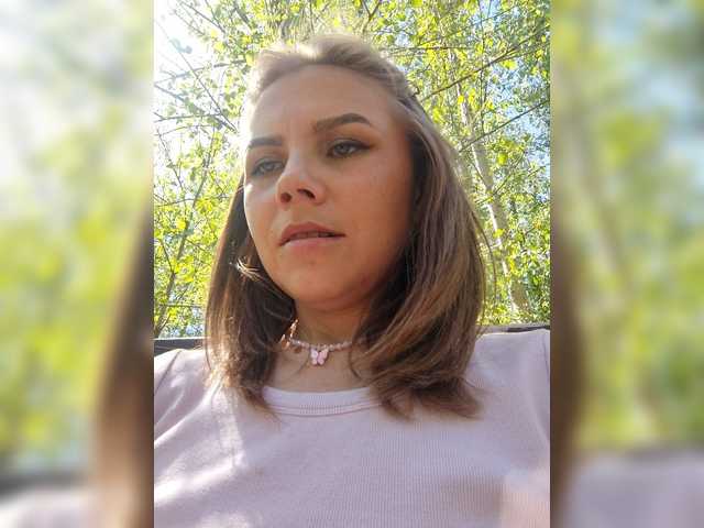 Victoria03's BongaCams profile