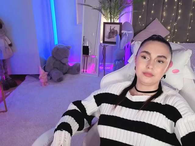 Lerochkaa live cam on BongaCams